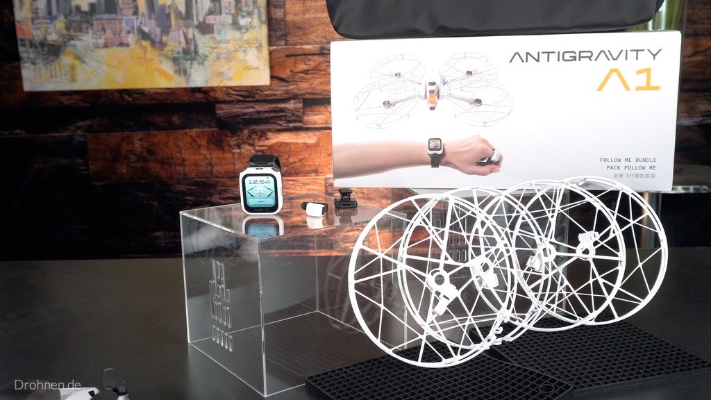 Verpackung des Antigravity A1 Follow-Me-Bundles mit Watch Remote