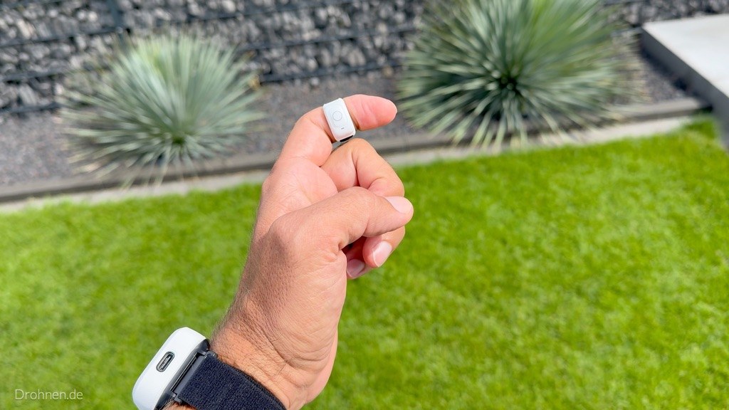 Nahaufnahme der Taste an der Antigravity Ring Remote