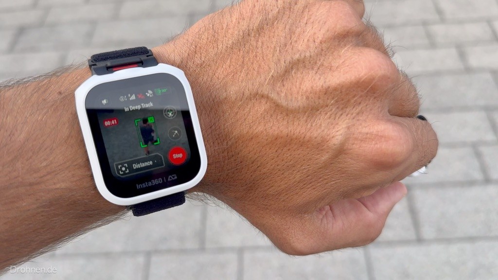 Antigravity Watch Remote mit rotem Aufnahmesymbol