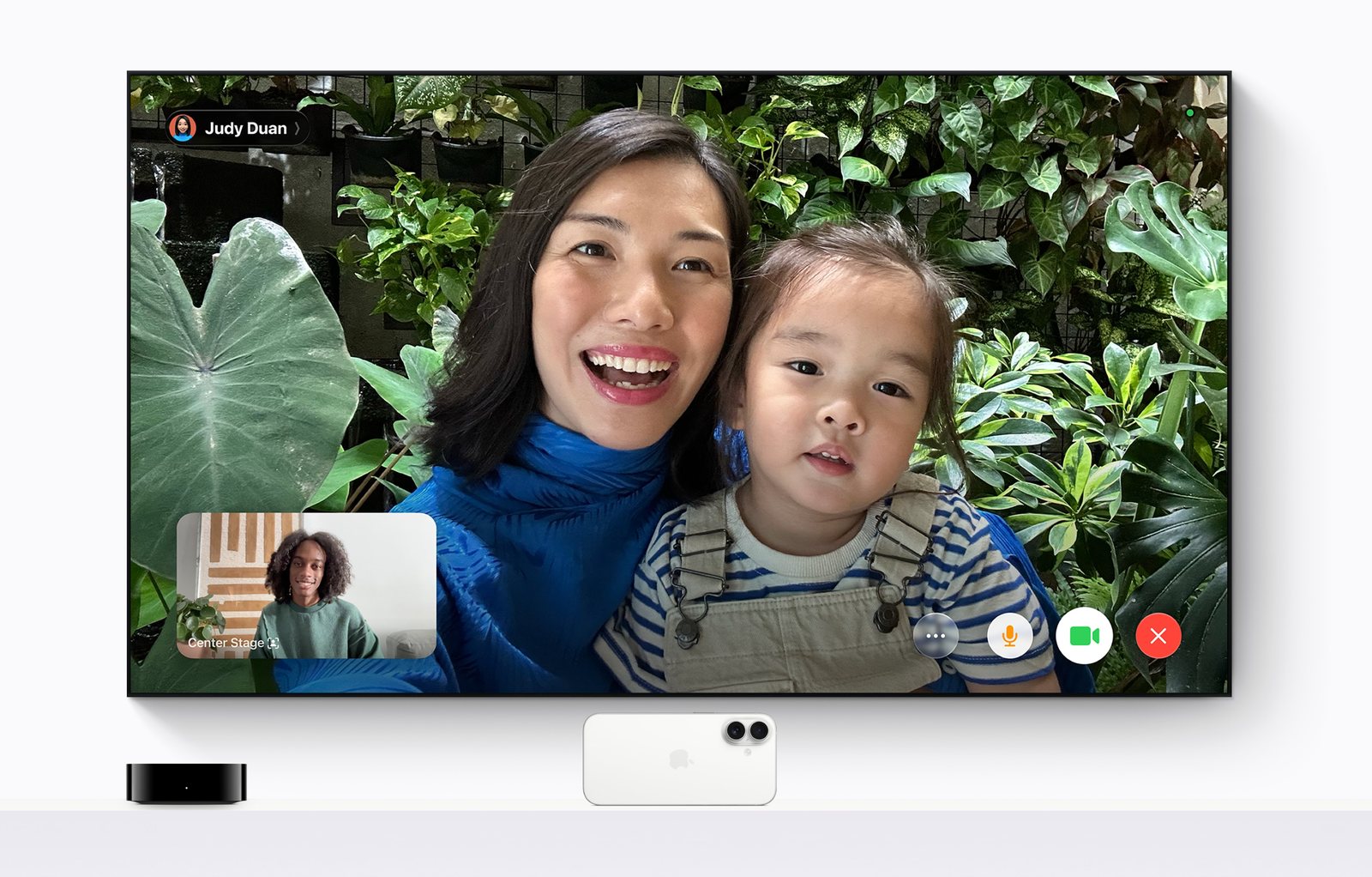 Apple TV 4K zeigt einen FaceTime-Anruf auf dem Fernseher