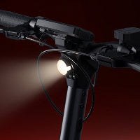 iScooter iX7 Pro – Frontscheinwerfer – kleines Detailbild